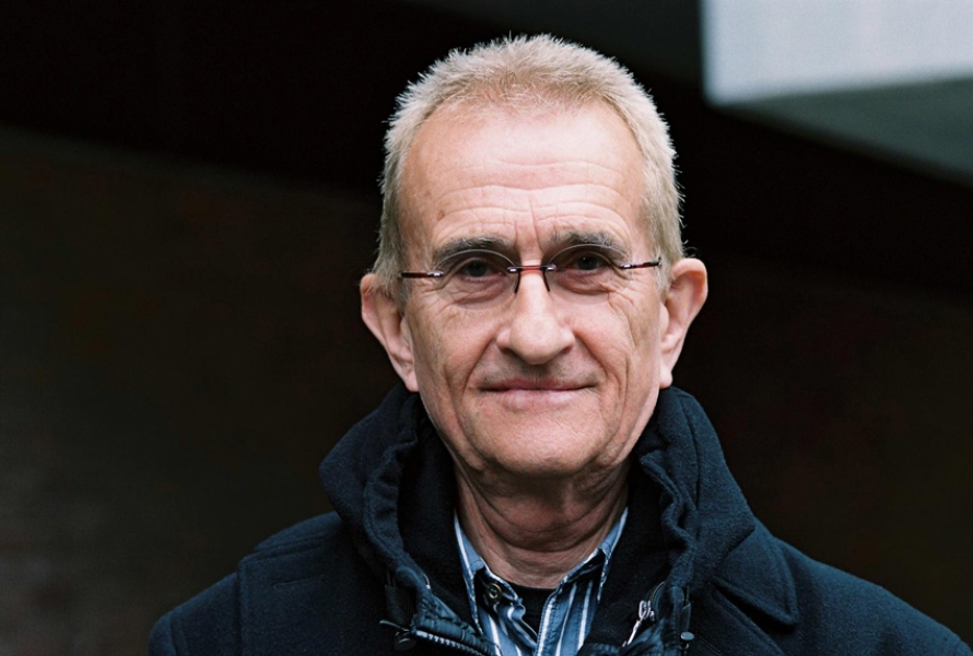 Jochen Gerz übergibt sein Archiv der Akademie der Künste